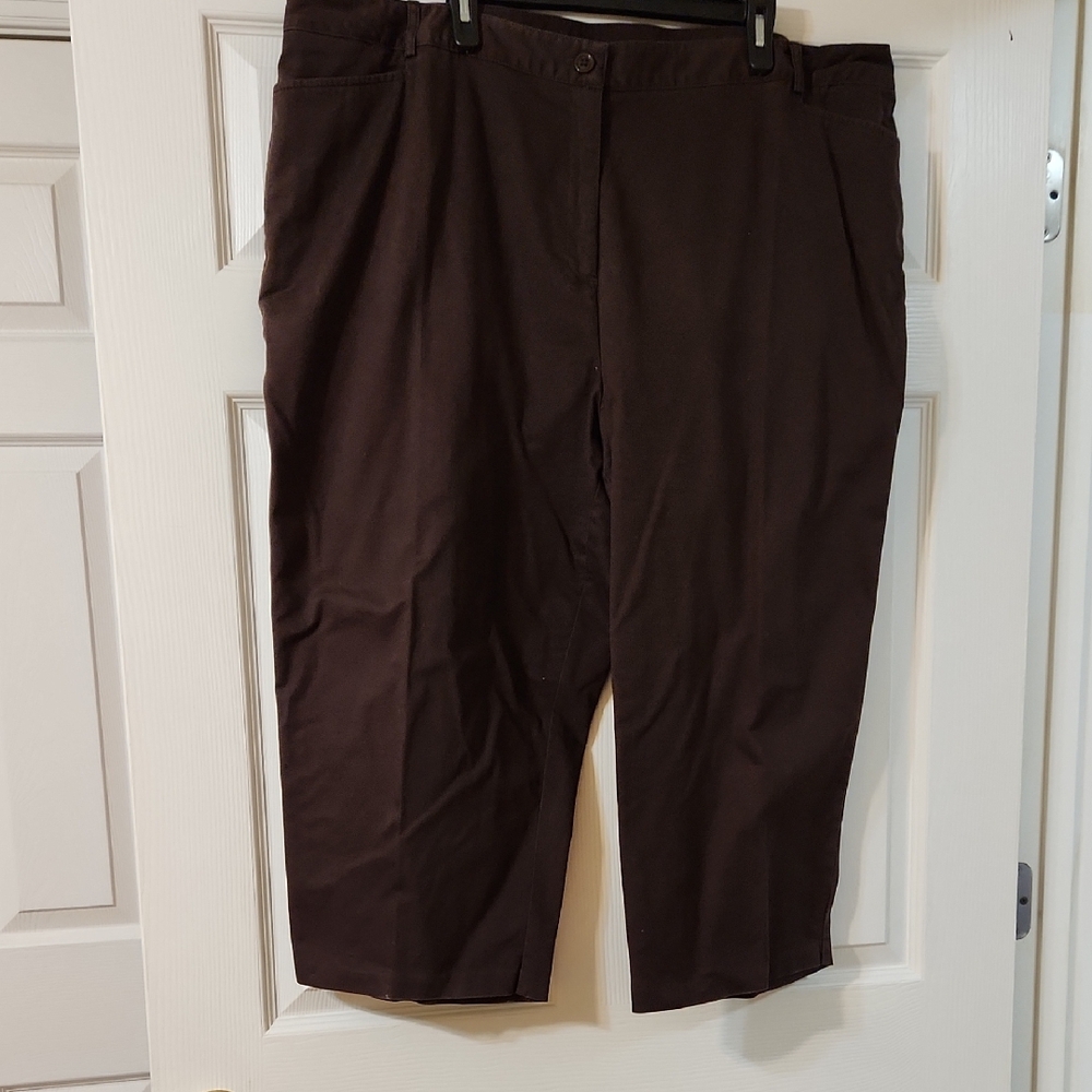 Kim Rogers Dark Brown Capris